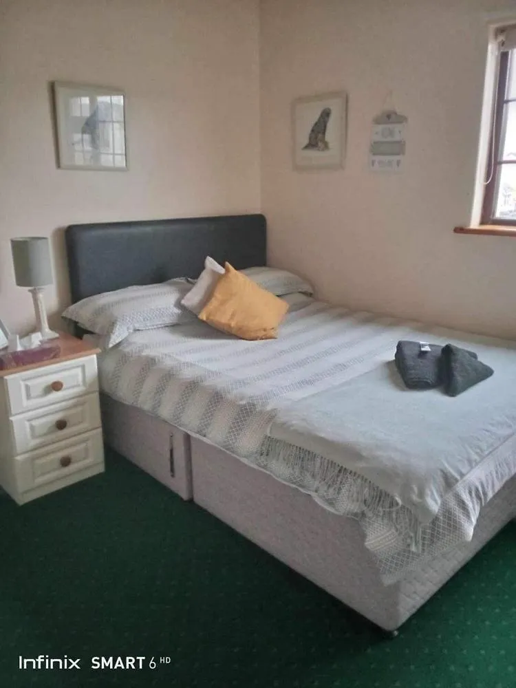 Edwards Cosy B&B Galway Guest house